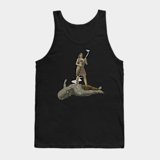 Happiness is a warm gun Tank Top